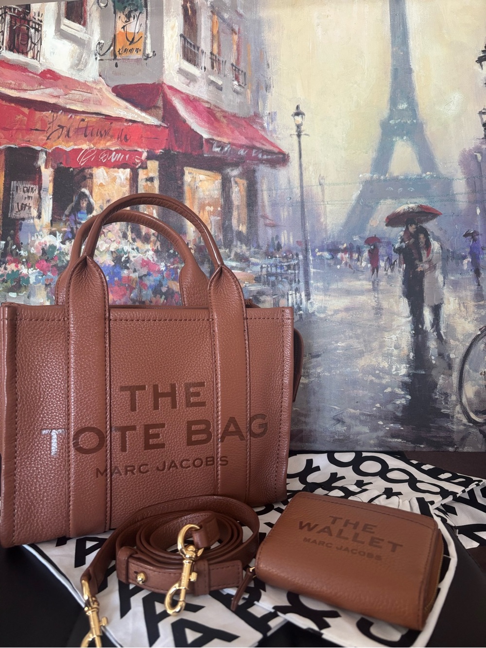 The Marc Jacobs  SMALL The Tote Bag in Chestnut Brown with Matching Wallet